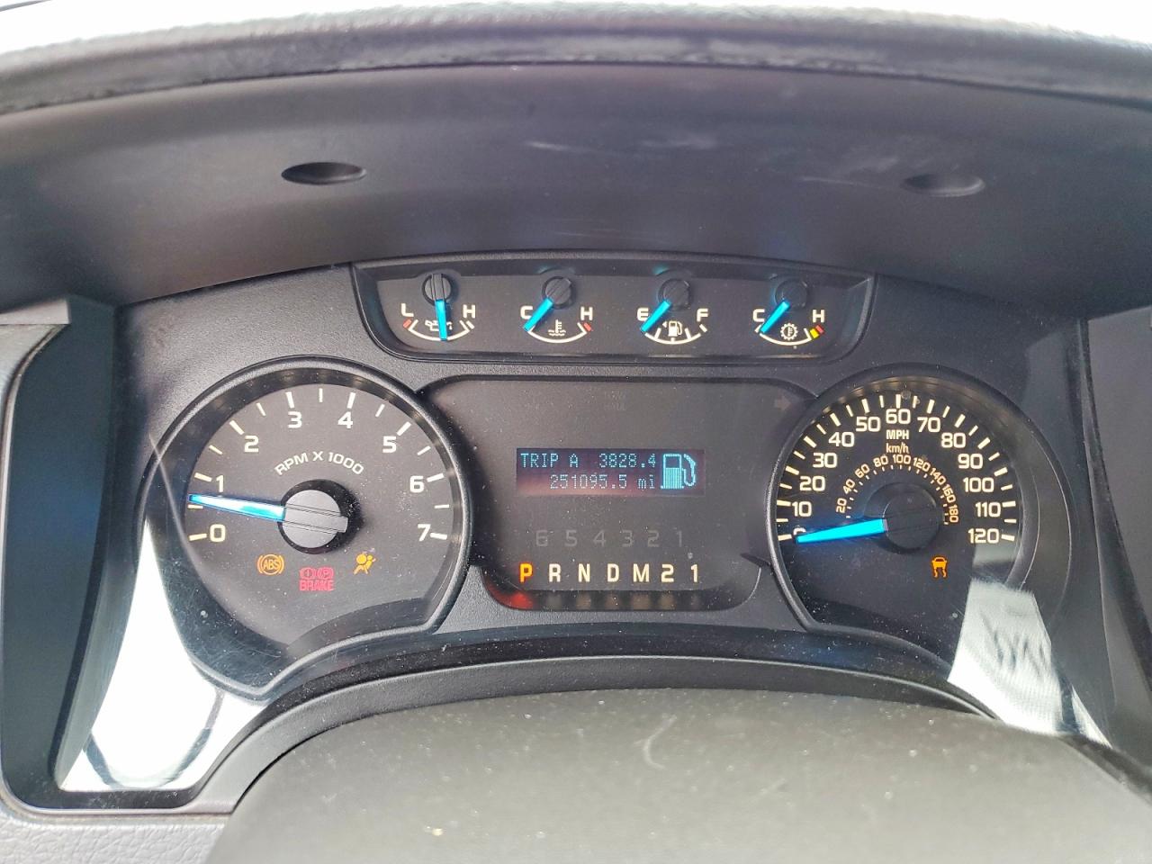 2014 FORD F-150