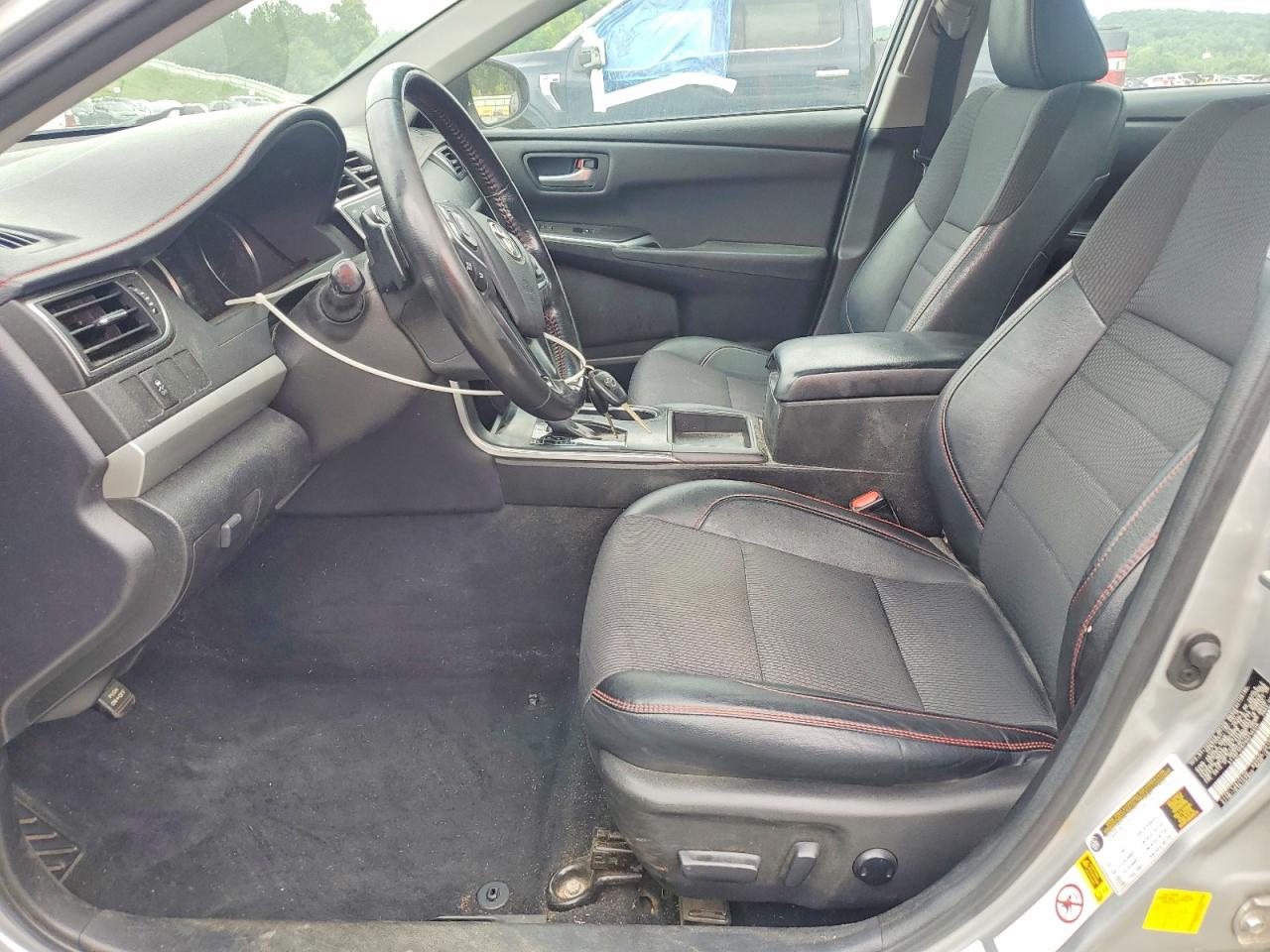 2016 TOYOTA CAMRY
