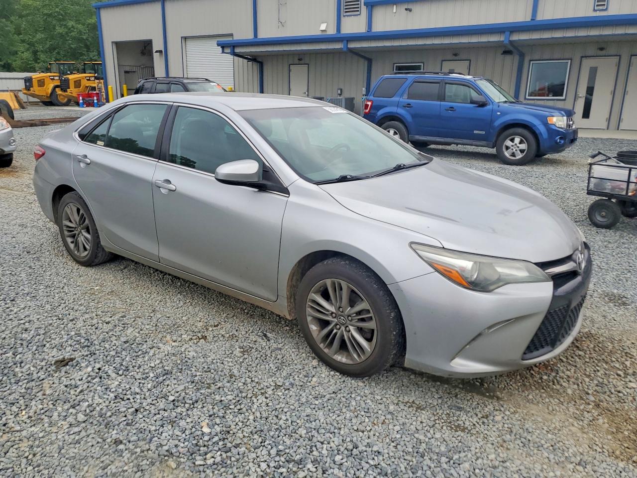 2016 TOYOTA CAMRY