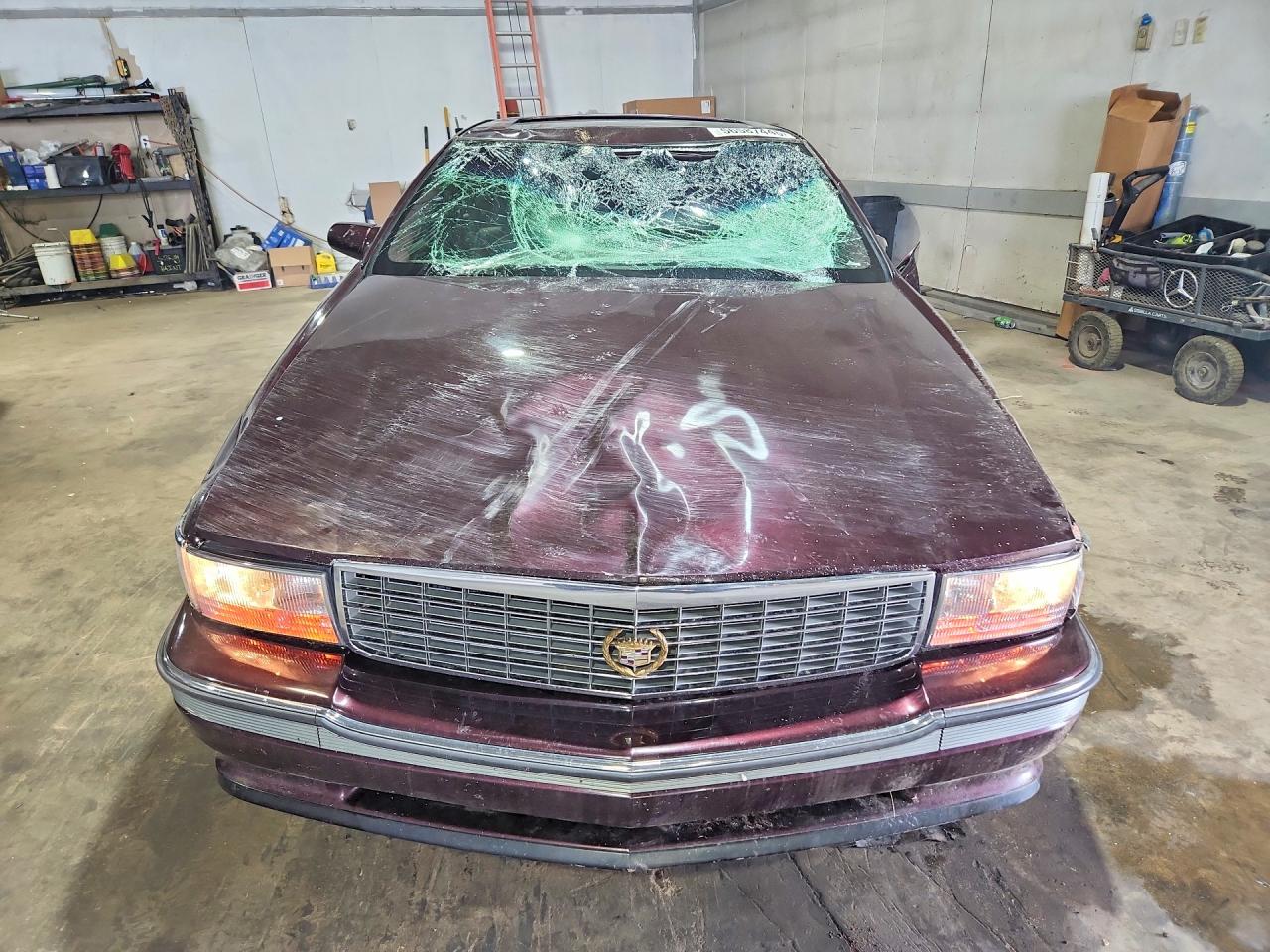 1996 CADILLAC DEVILLE