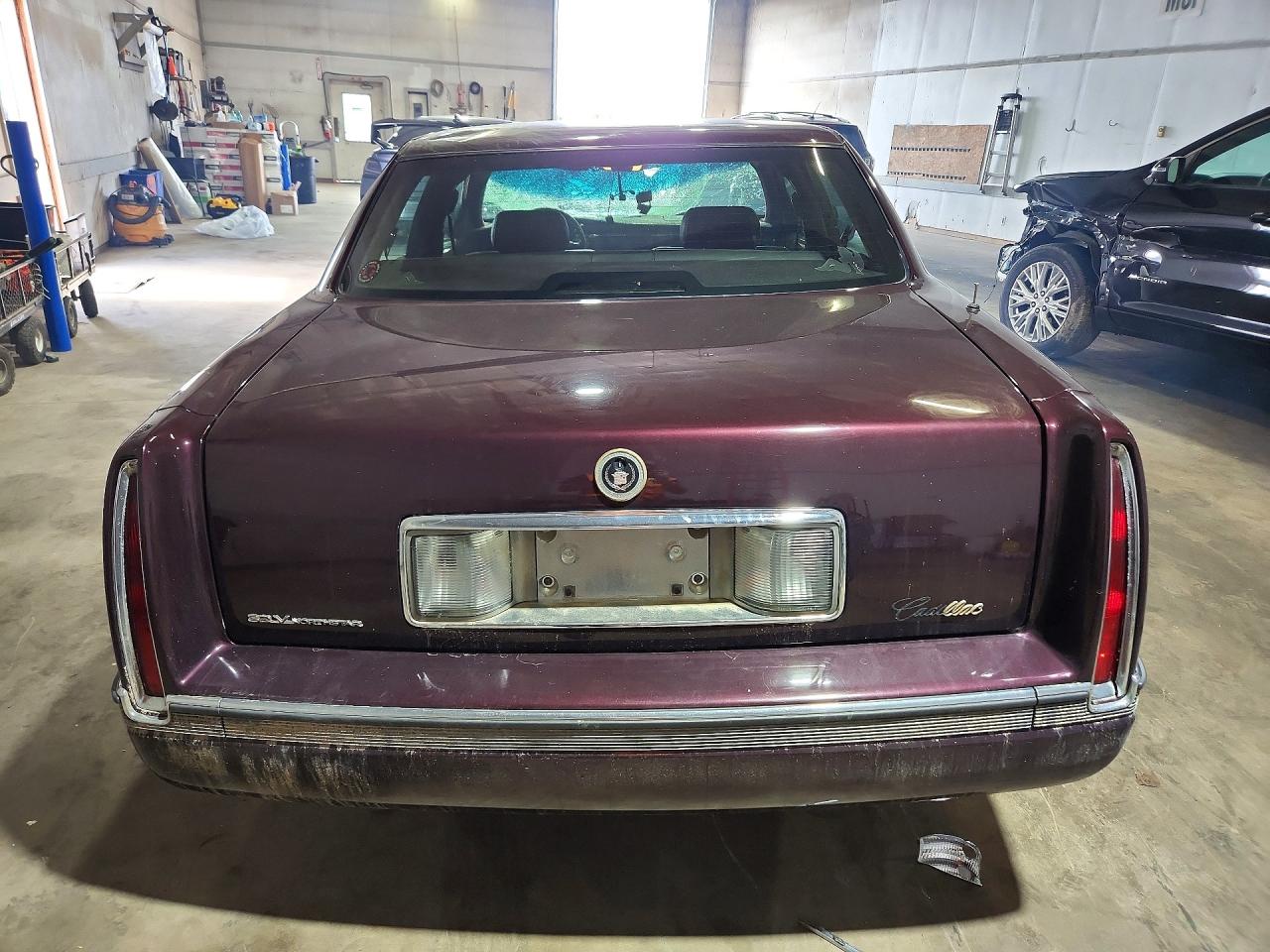 1996 CADILLAC DEVILLE