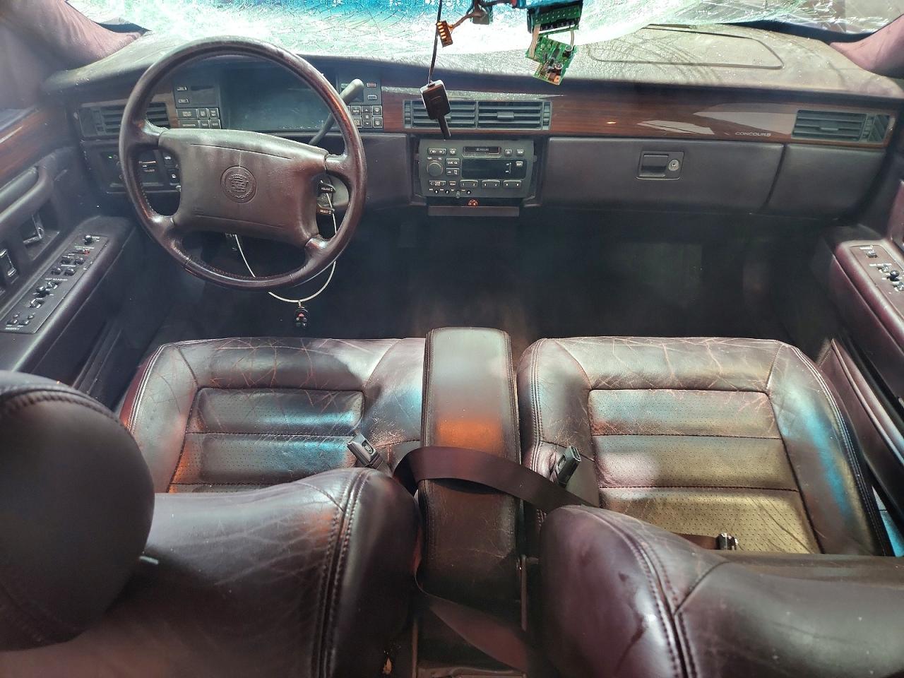 1996 CADILLAC DEVILLE