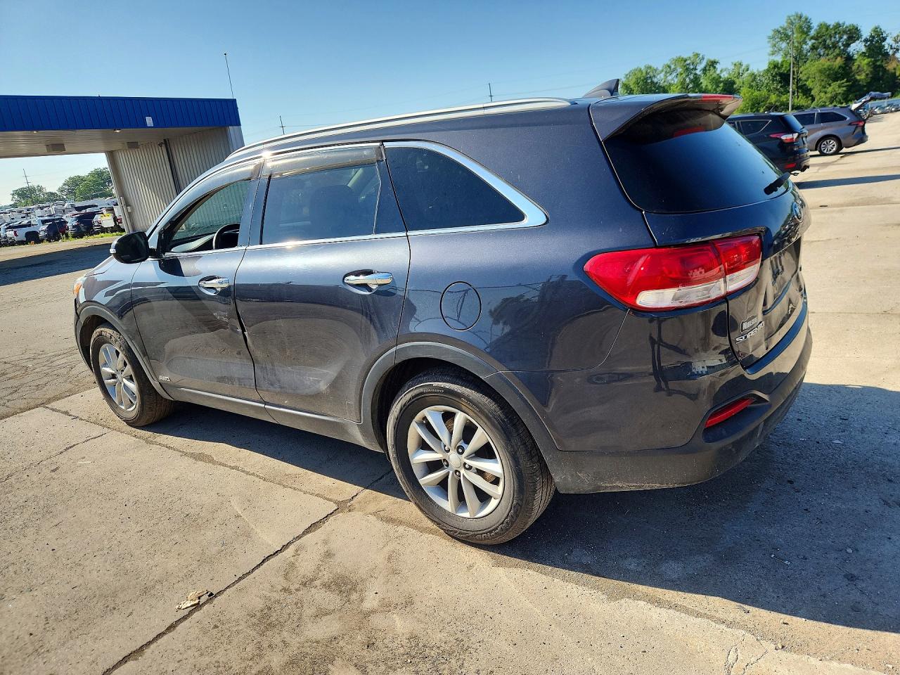 2016 KIA SORENTO