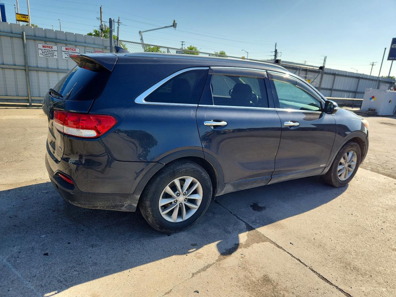 2016 KIA SORENTO