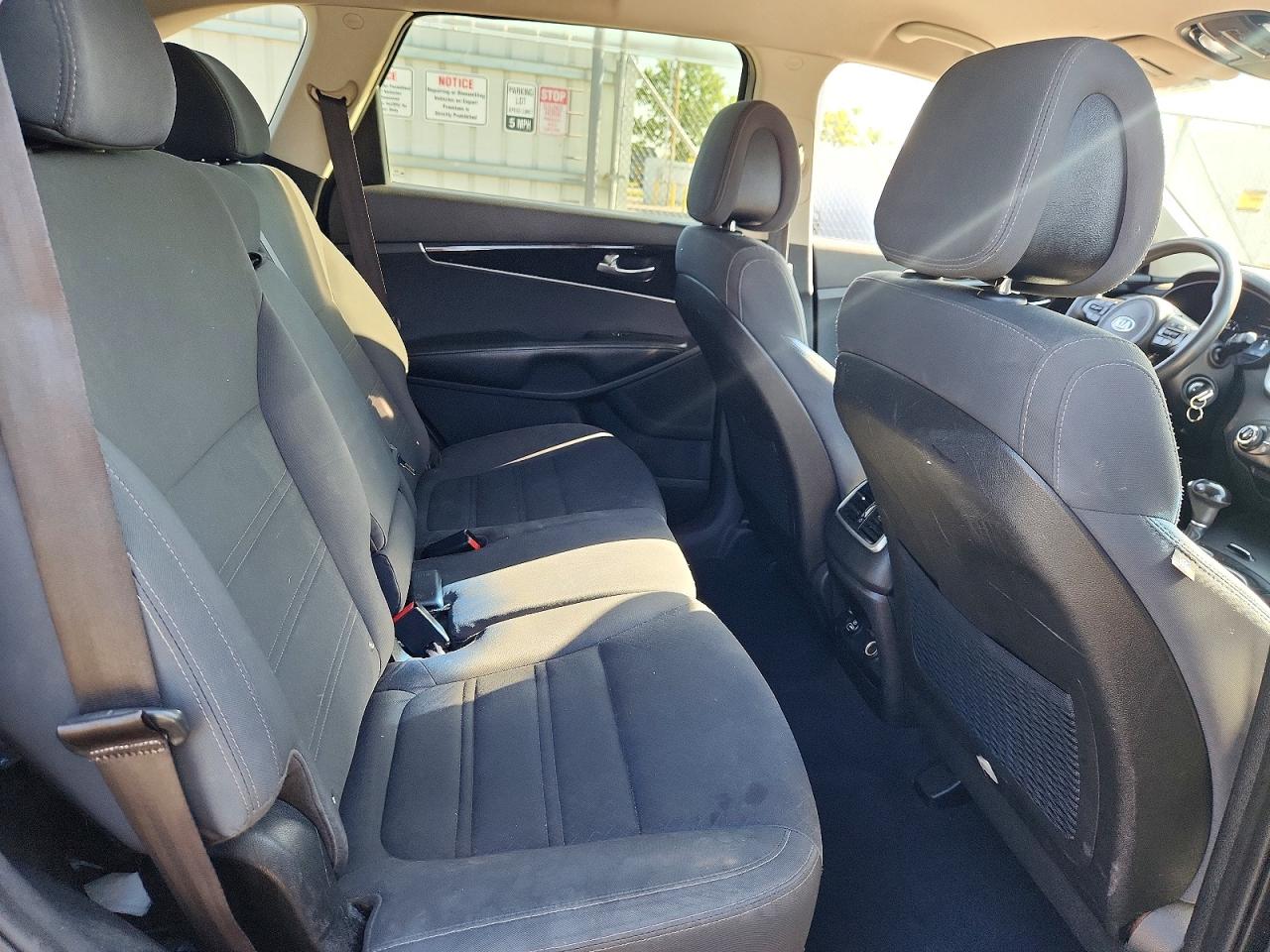 2016 KIA SORENTO
