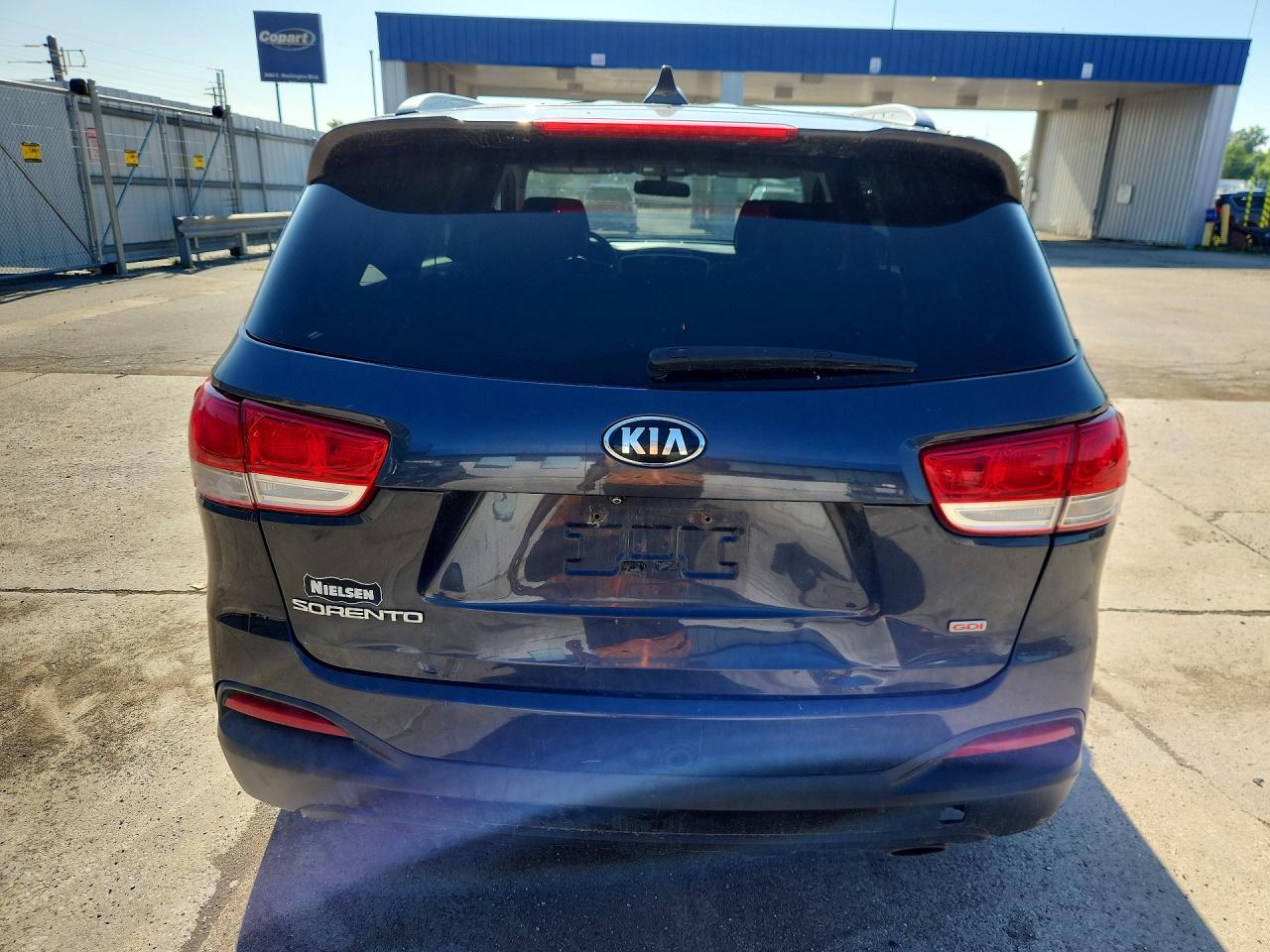 2016 KIA SORENTO