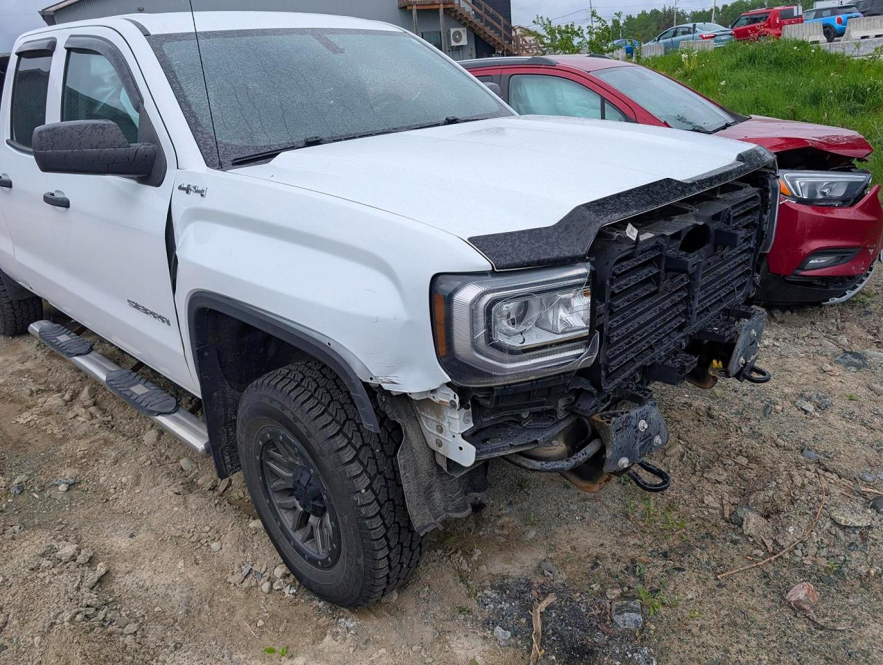 2017 GMC SIERRA