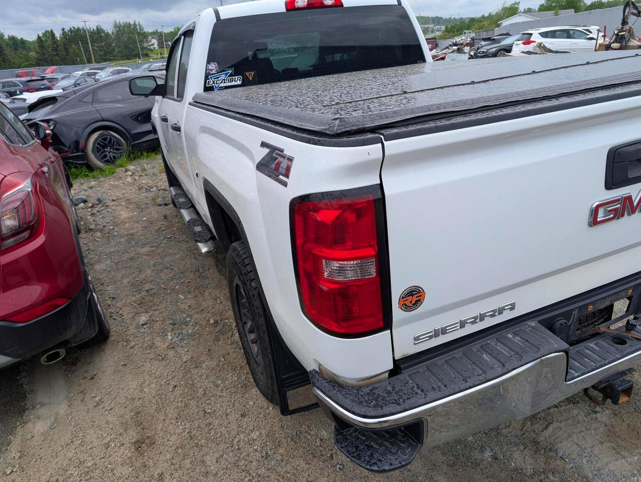 2017 GMC SIERRA