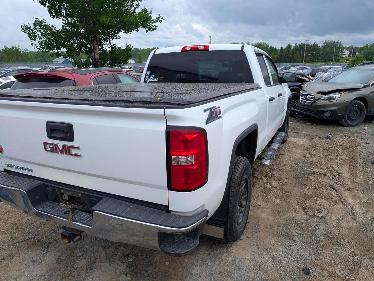 2017 GMC SIERRA