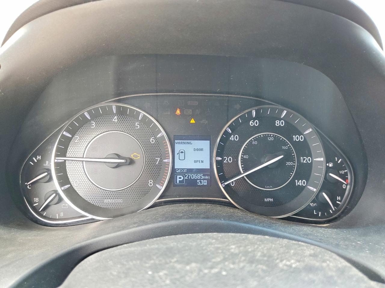 2017 NISSAN ARMADA