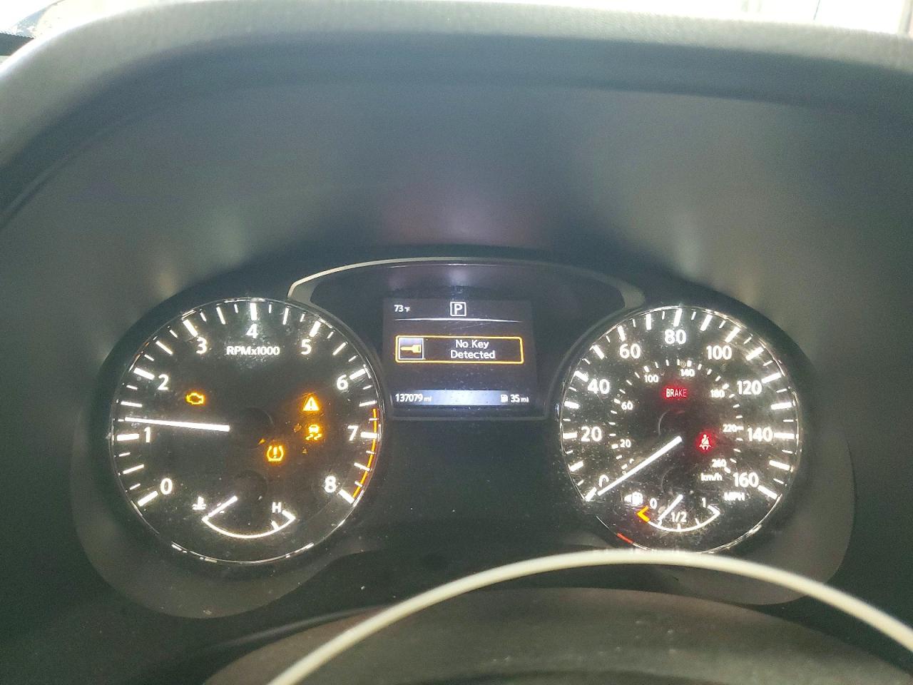 2017 NISSAN PATHFINDER