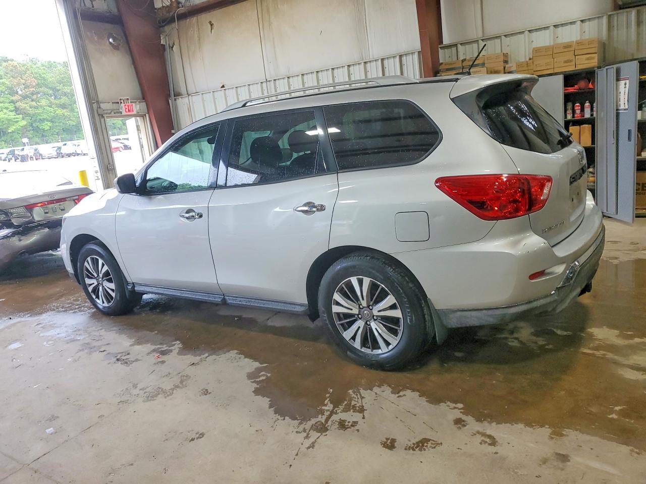 2017 NISSAN PATHFINDER