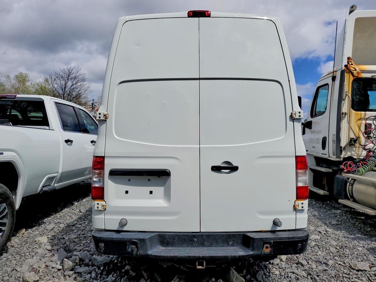 2021 NISSAN NV
