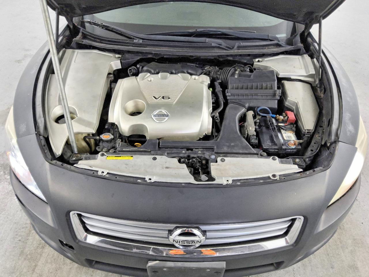 2012 NISSAN MAXIMA