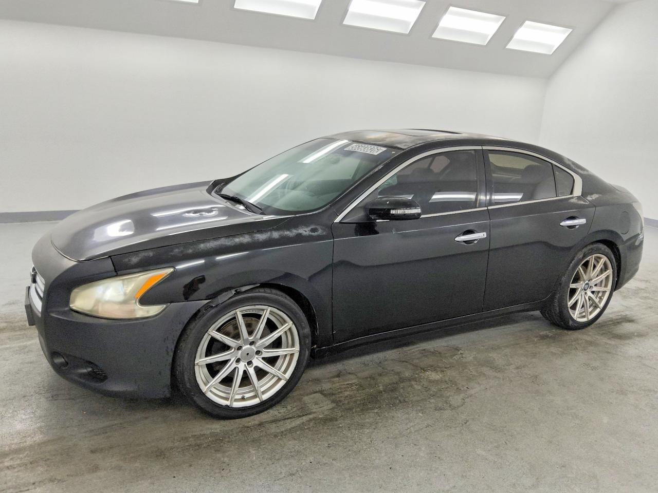 2012 NISSAN MAXIMA