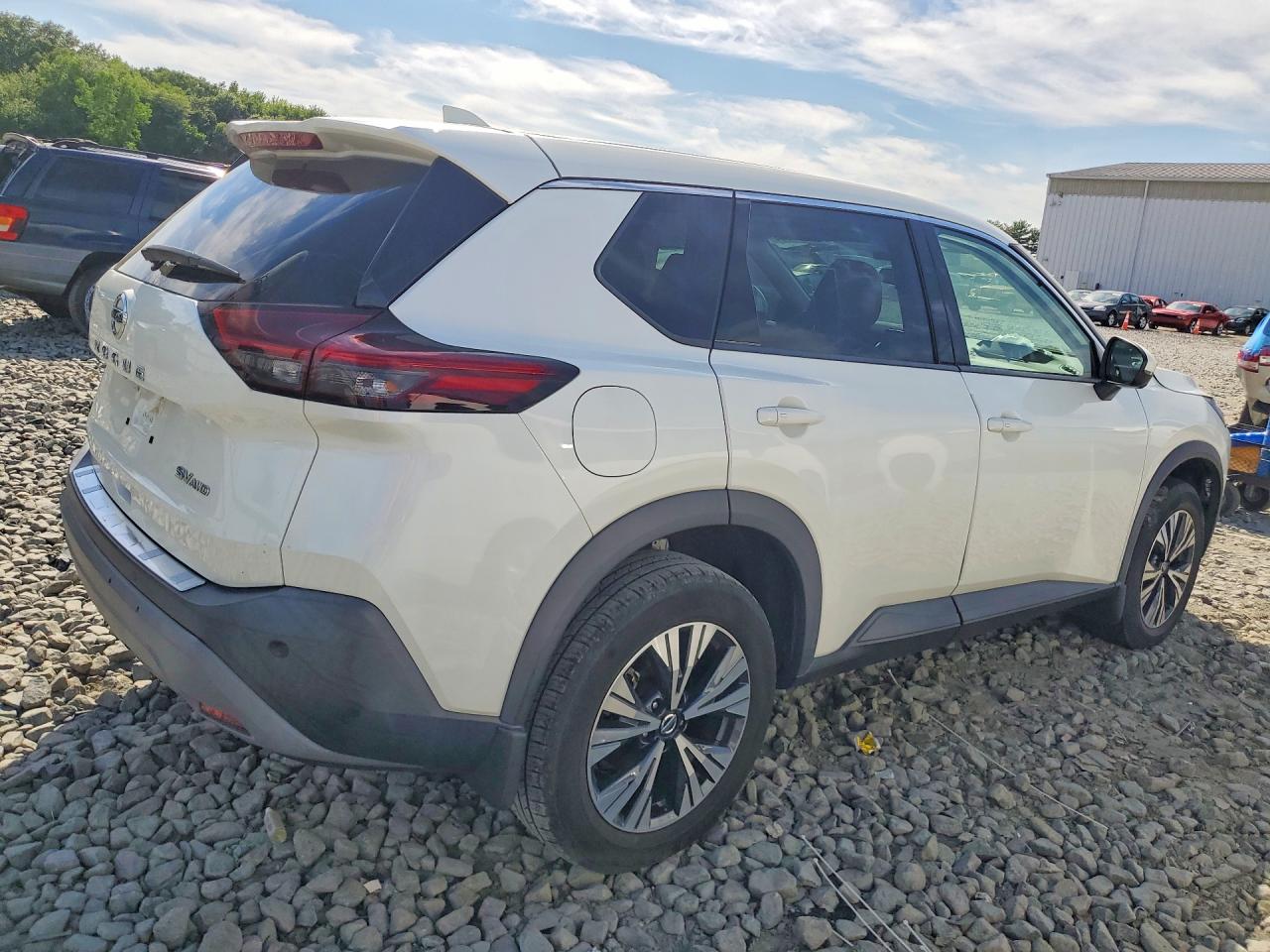 2021 NISSAN ROGUE