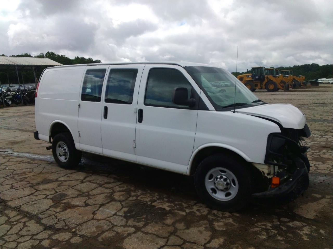 2013 CHEVROLET EXPRESS