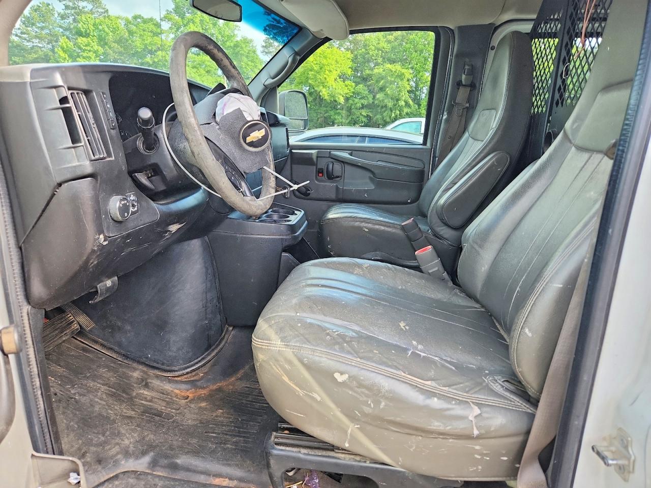 2013 CHEVROLET EXPRESS