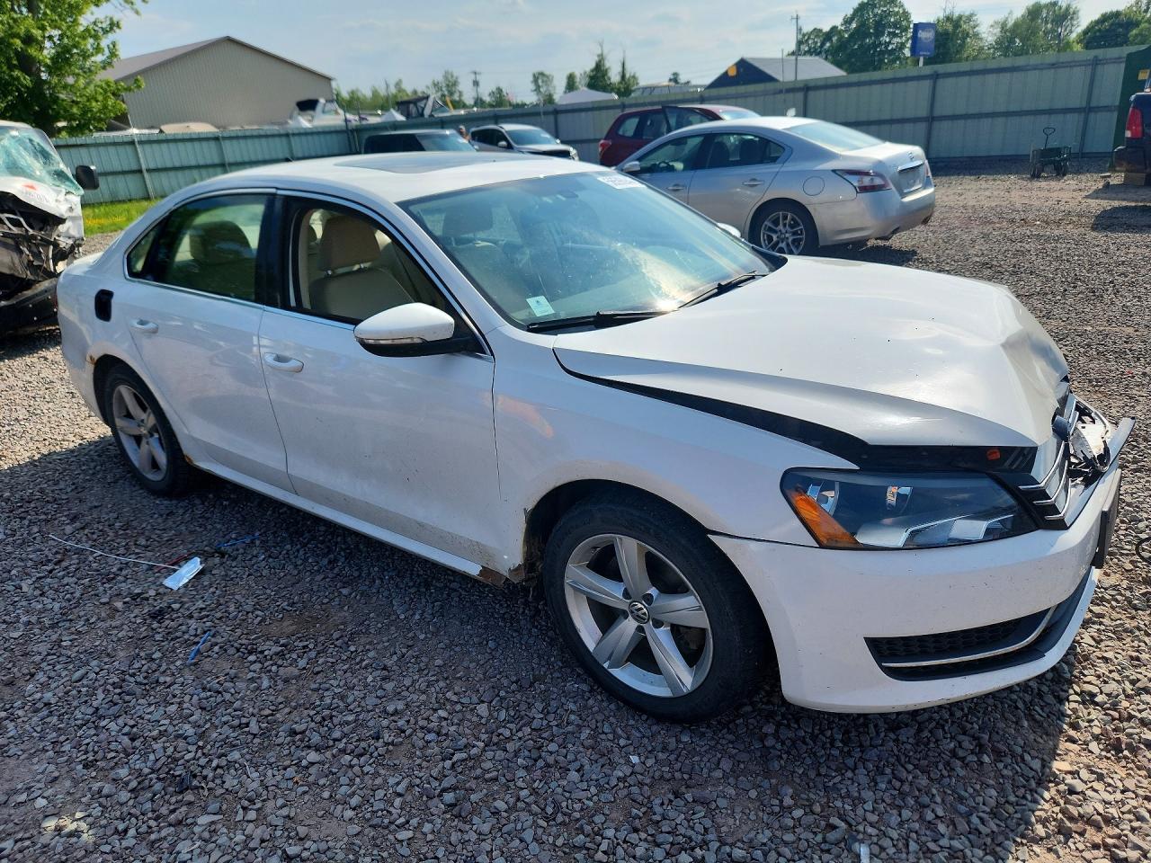 2012 VOLKSWAGEN PASSAT