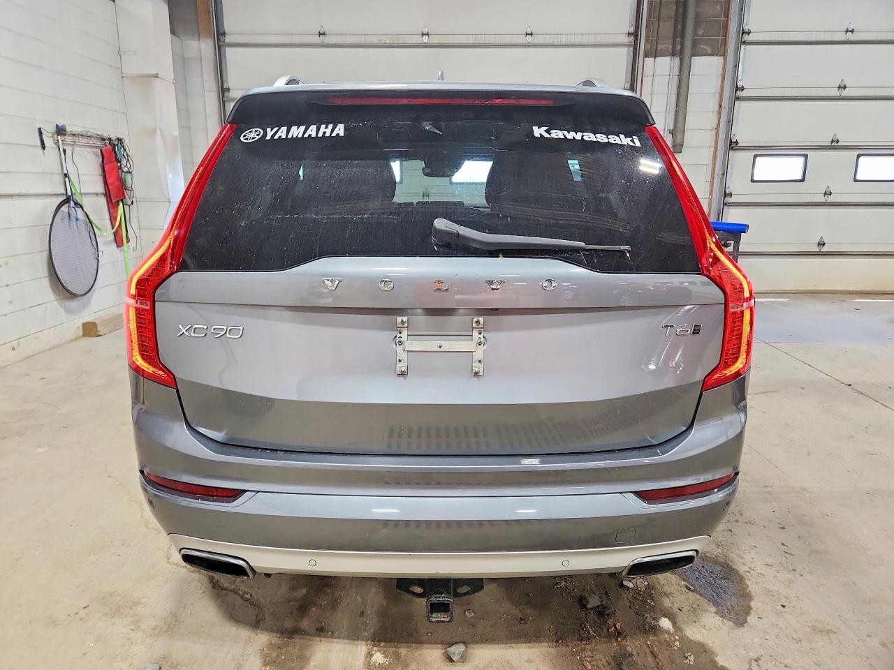 2016 VOLVO XC90