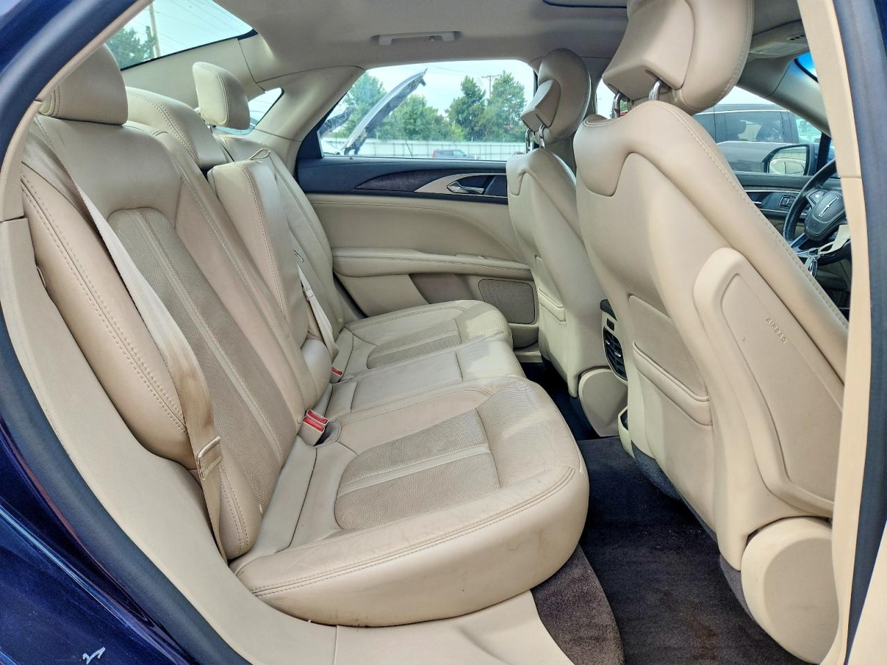 2017 LINCOLN MKZ