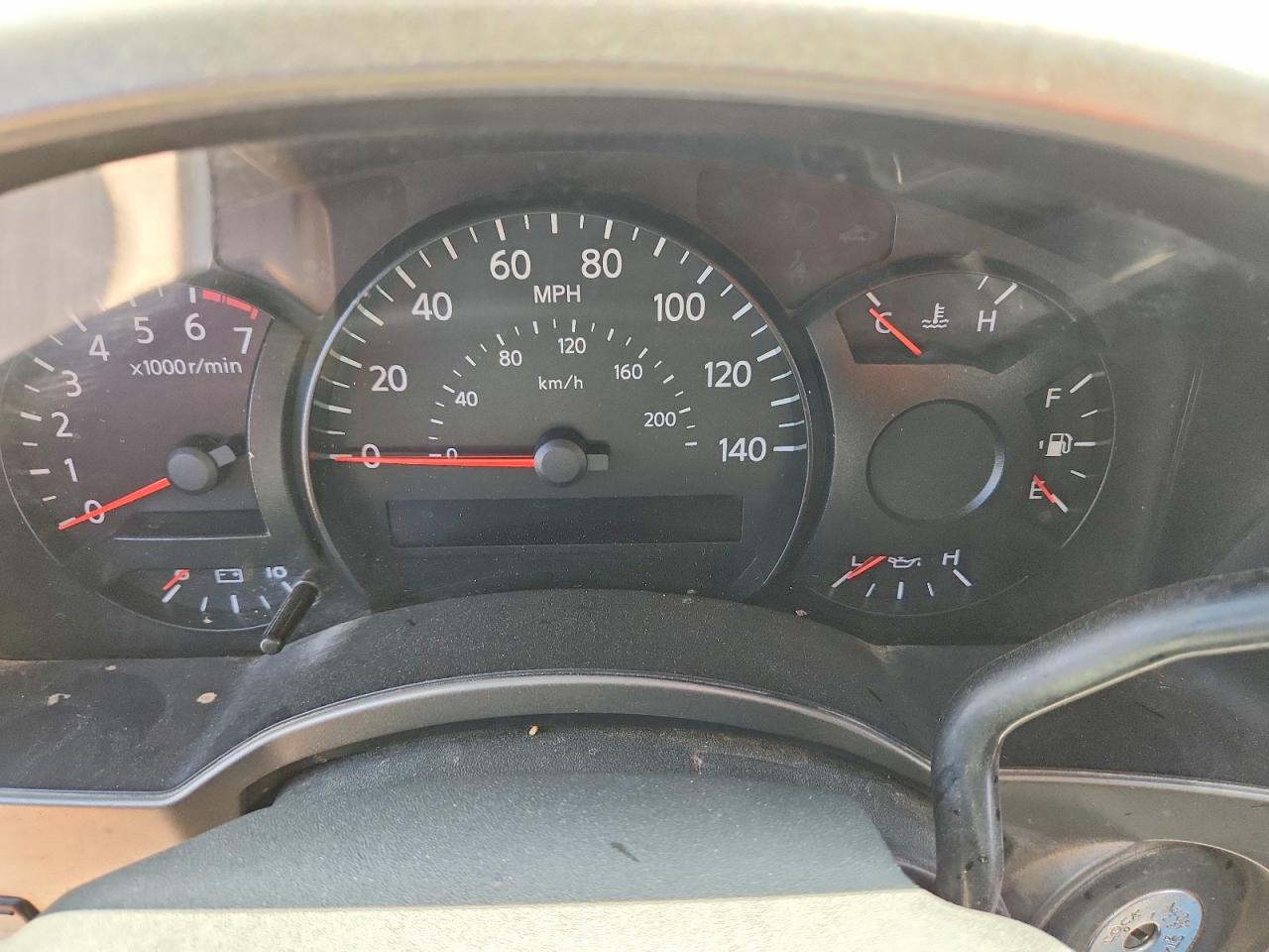 2004 NISSAN TITAN PRO-