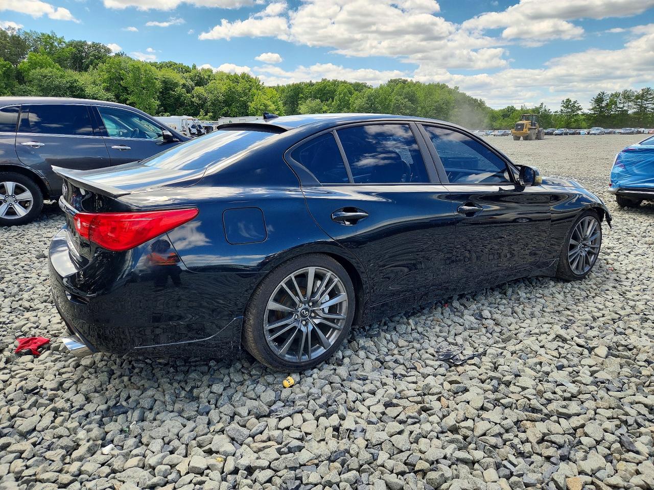 2017 INFINITI Q50
