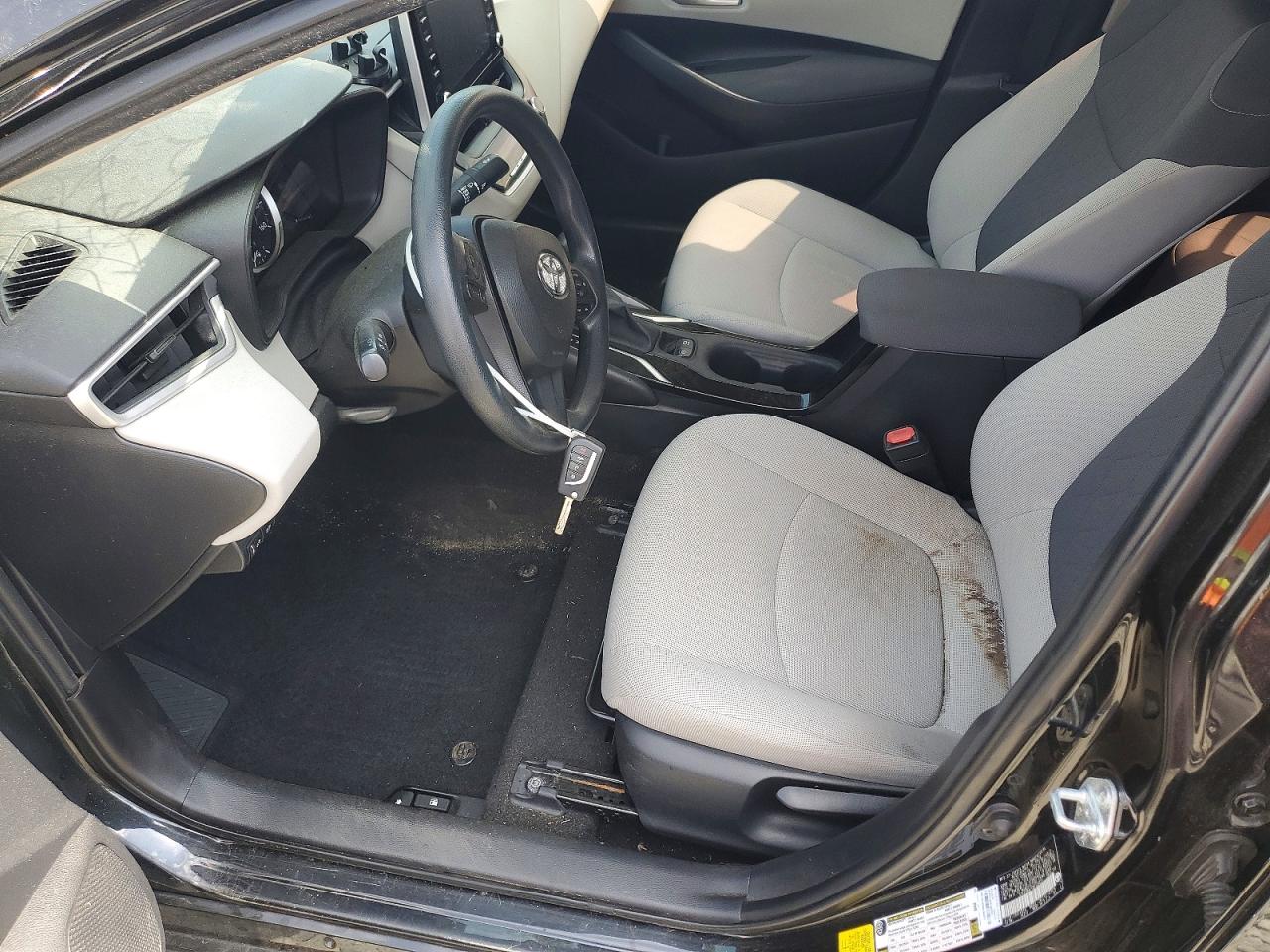 2021 TOYOTA COROLLA
