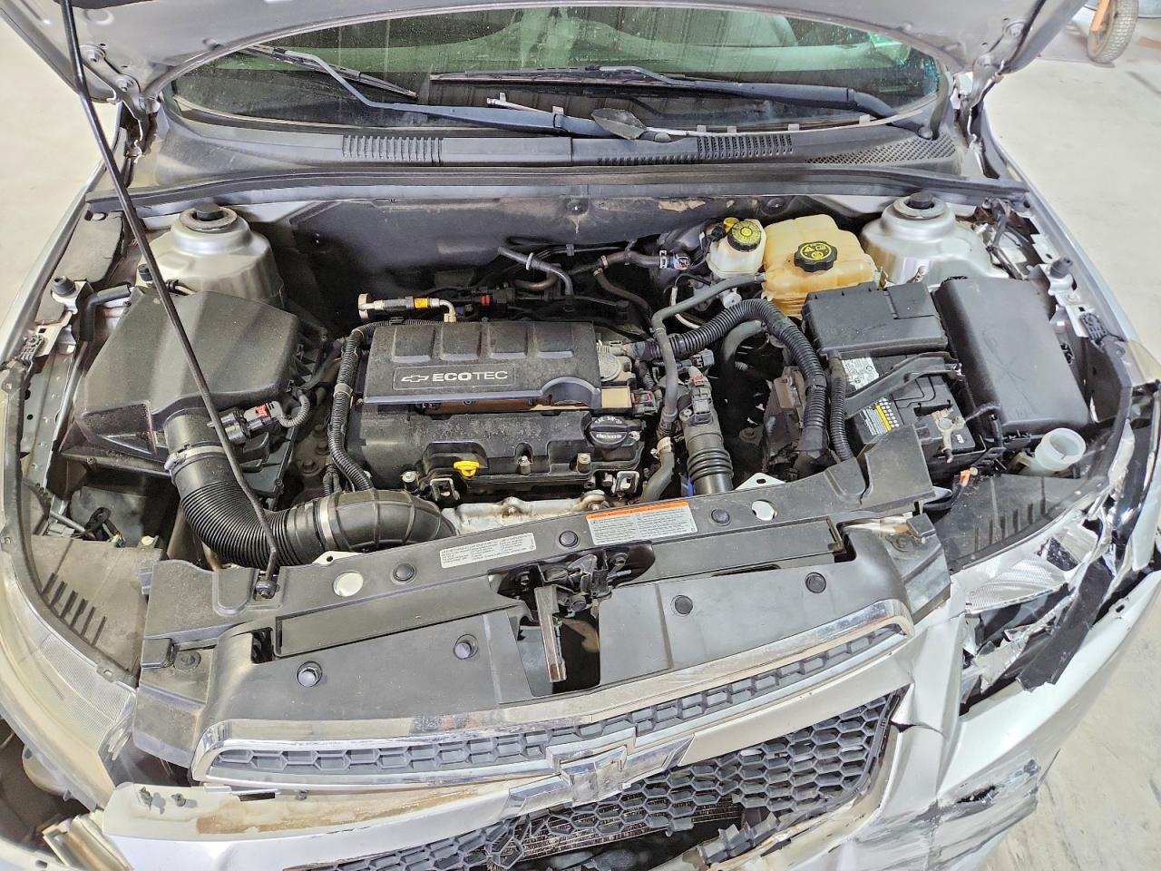 2014 CHEVROLET CRUZE LT