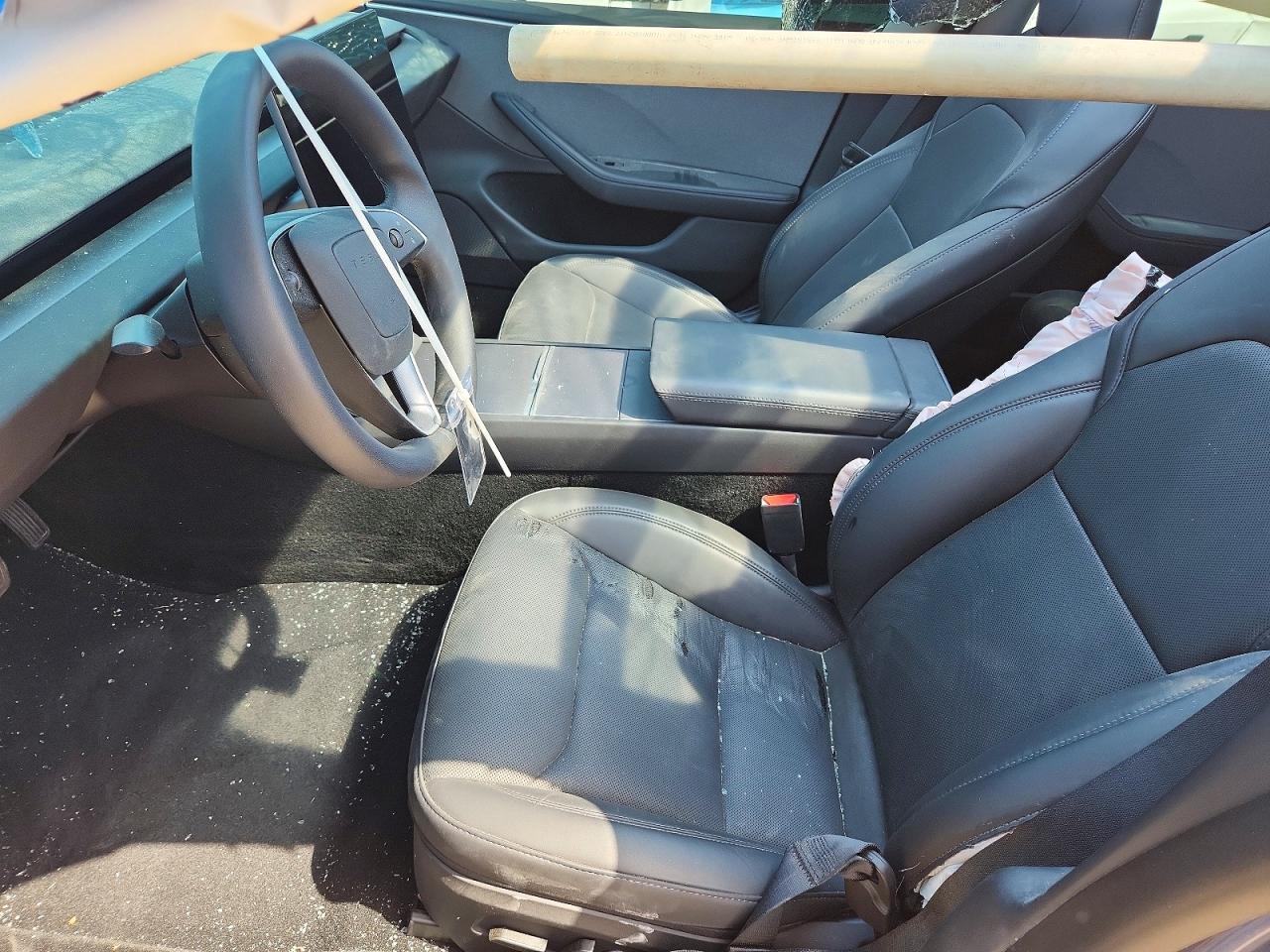 2026 TESLA MODEL 3