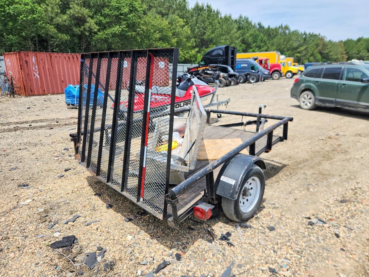 2016 CARRY ON UTILIY TRA