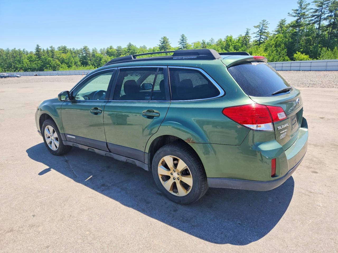 2012 SUBARU OUTBACK