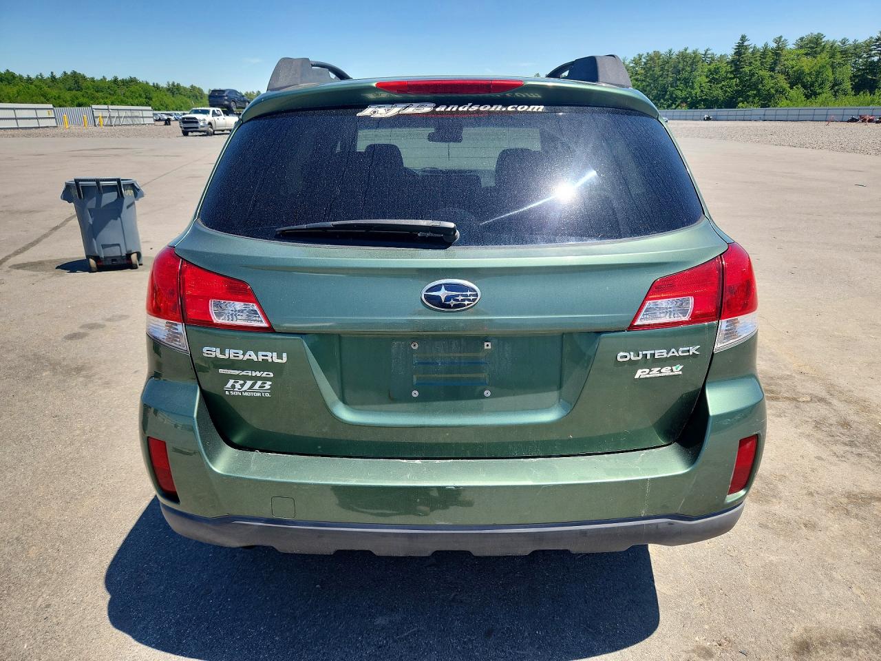 2012 SUBARU OUTBACK