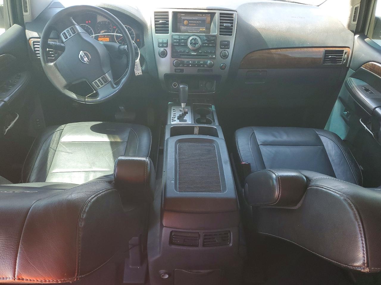 2011 NISSAN ARMADA