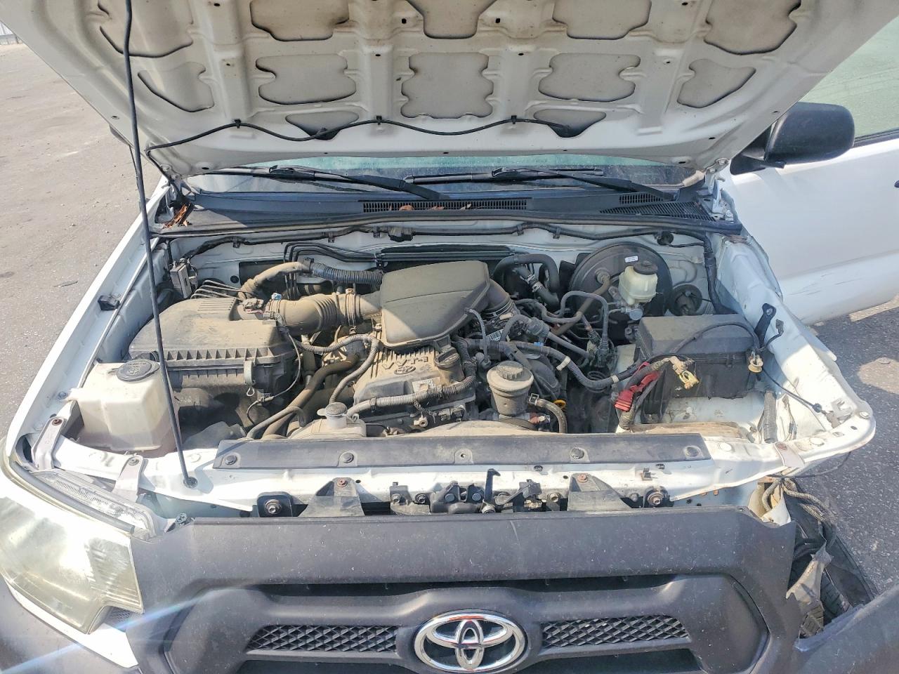 2015 TOYOTA TACOMA