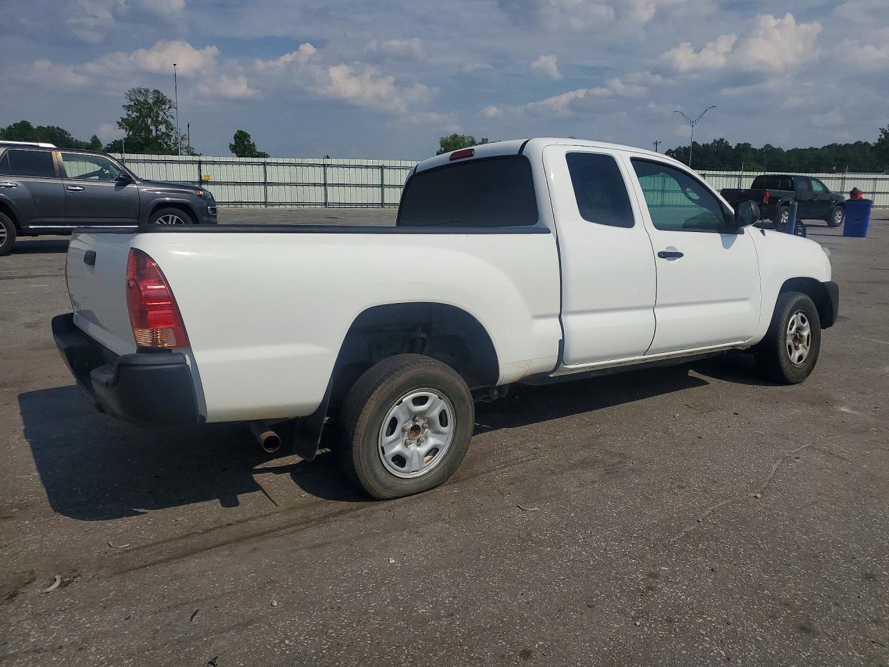 2015 TOYOTA TACOMA