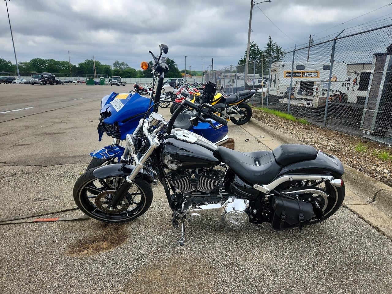 2013 HARLEY-DAVIDSON FX