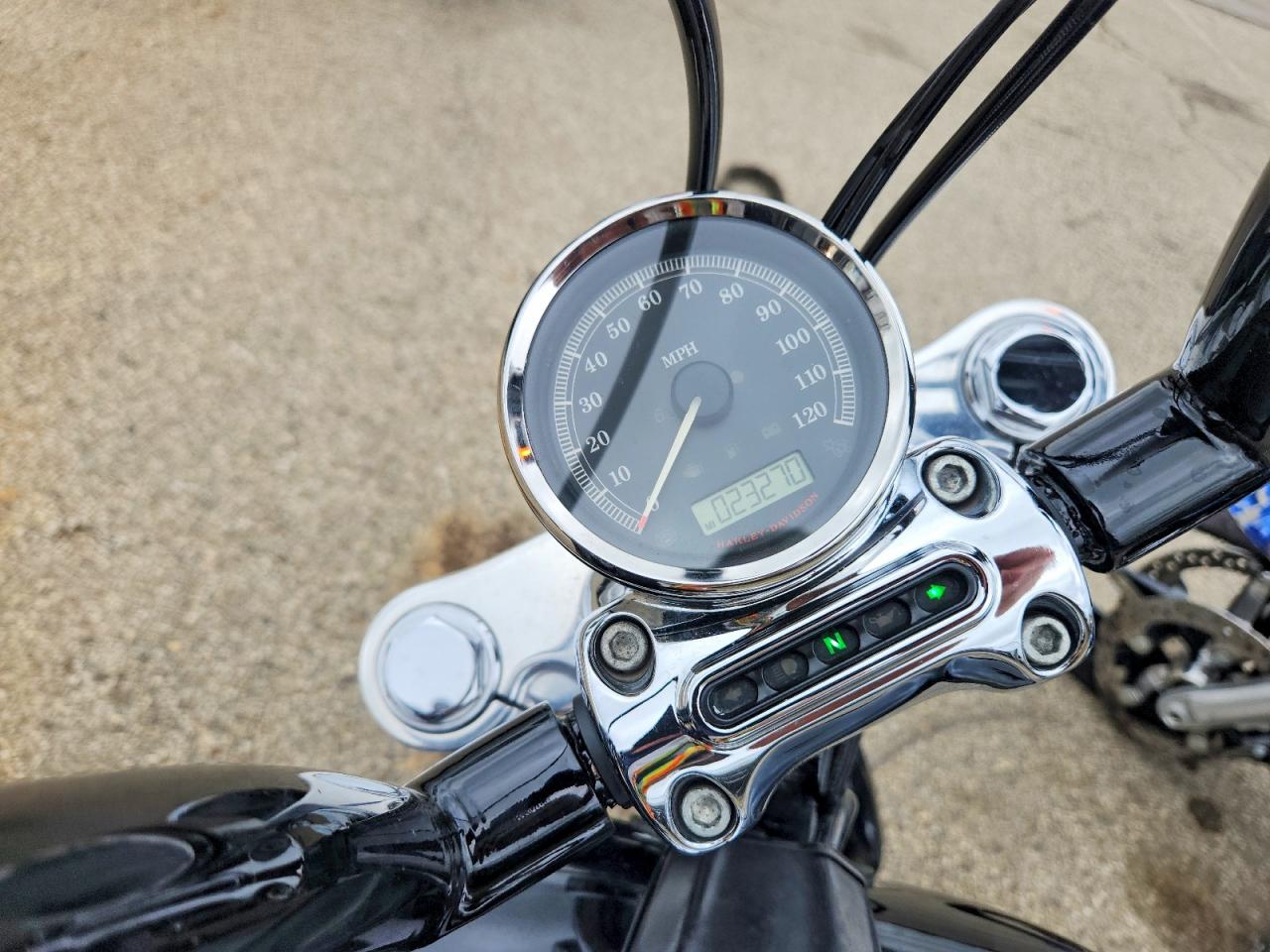 2013 HARLEY-DAVIDSON FX