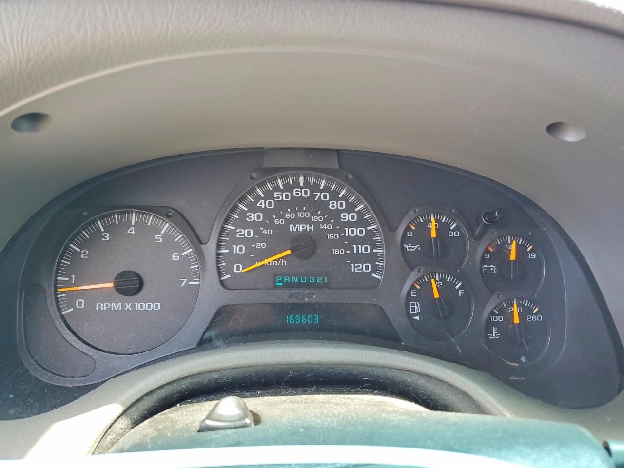 2004 CHEVROLET TRAILBLAZE