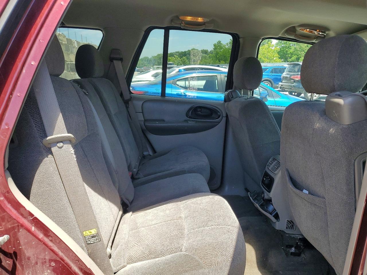 2004 CHEVROLET TRAILBLAZE