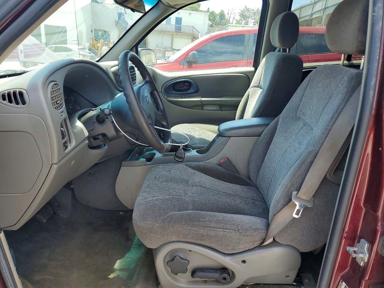 2004 CHEVROLET TRAILBLAZE