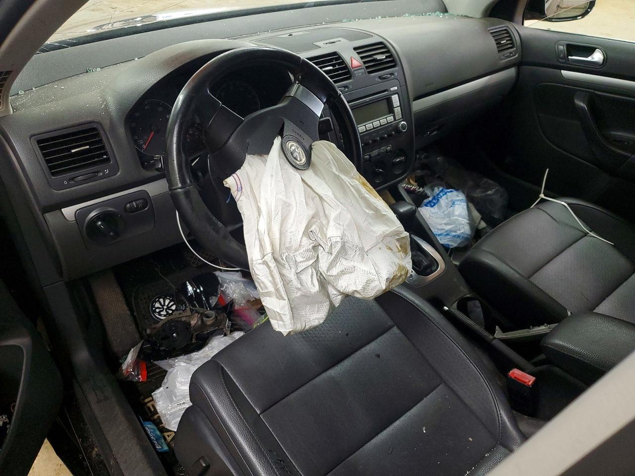 2009 VOLKSWAGEN JETTA