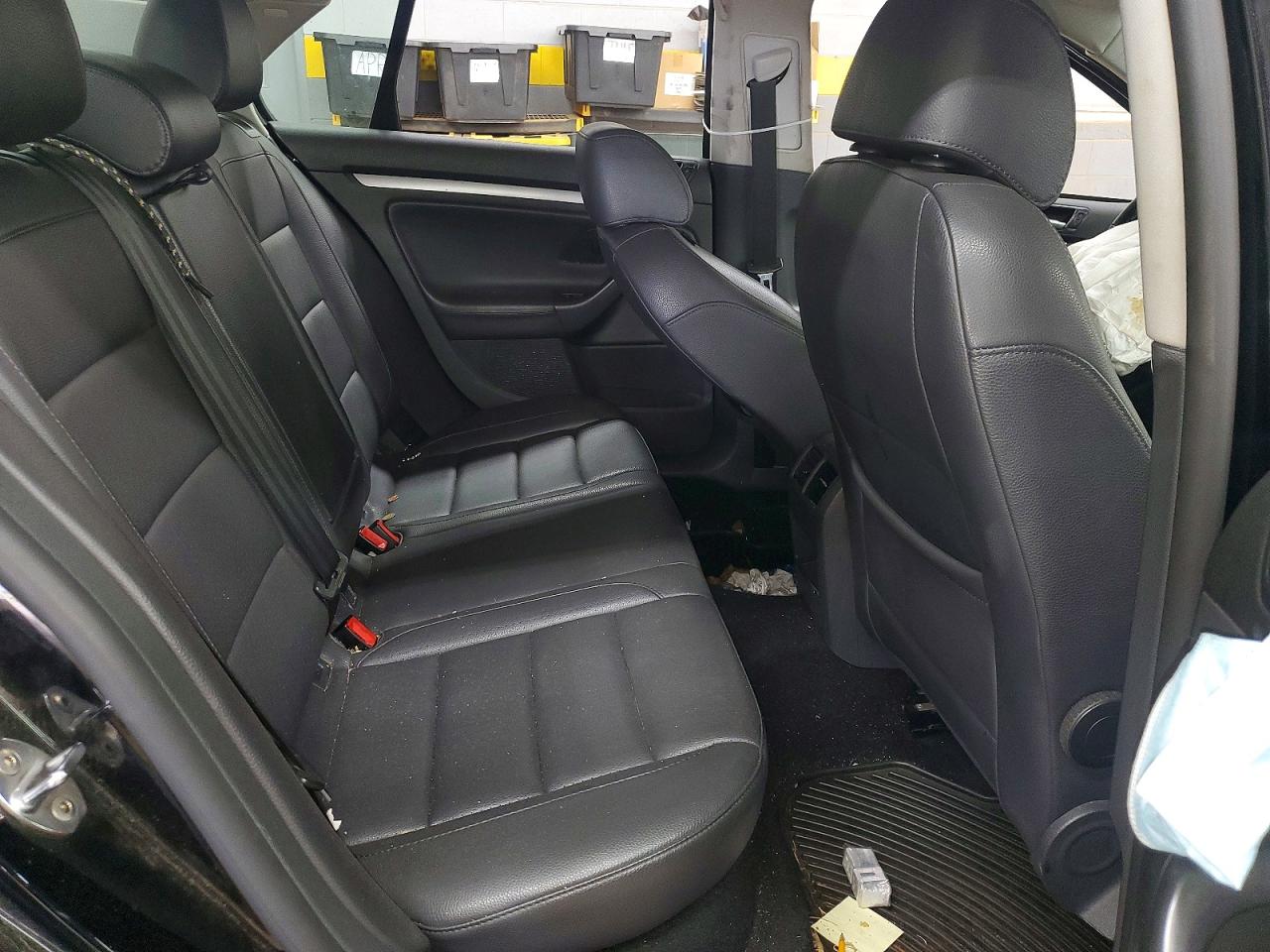2009 VOLKSWAGEN JETTA
