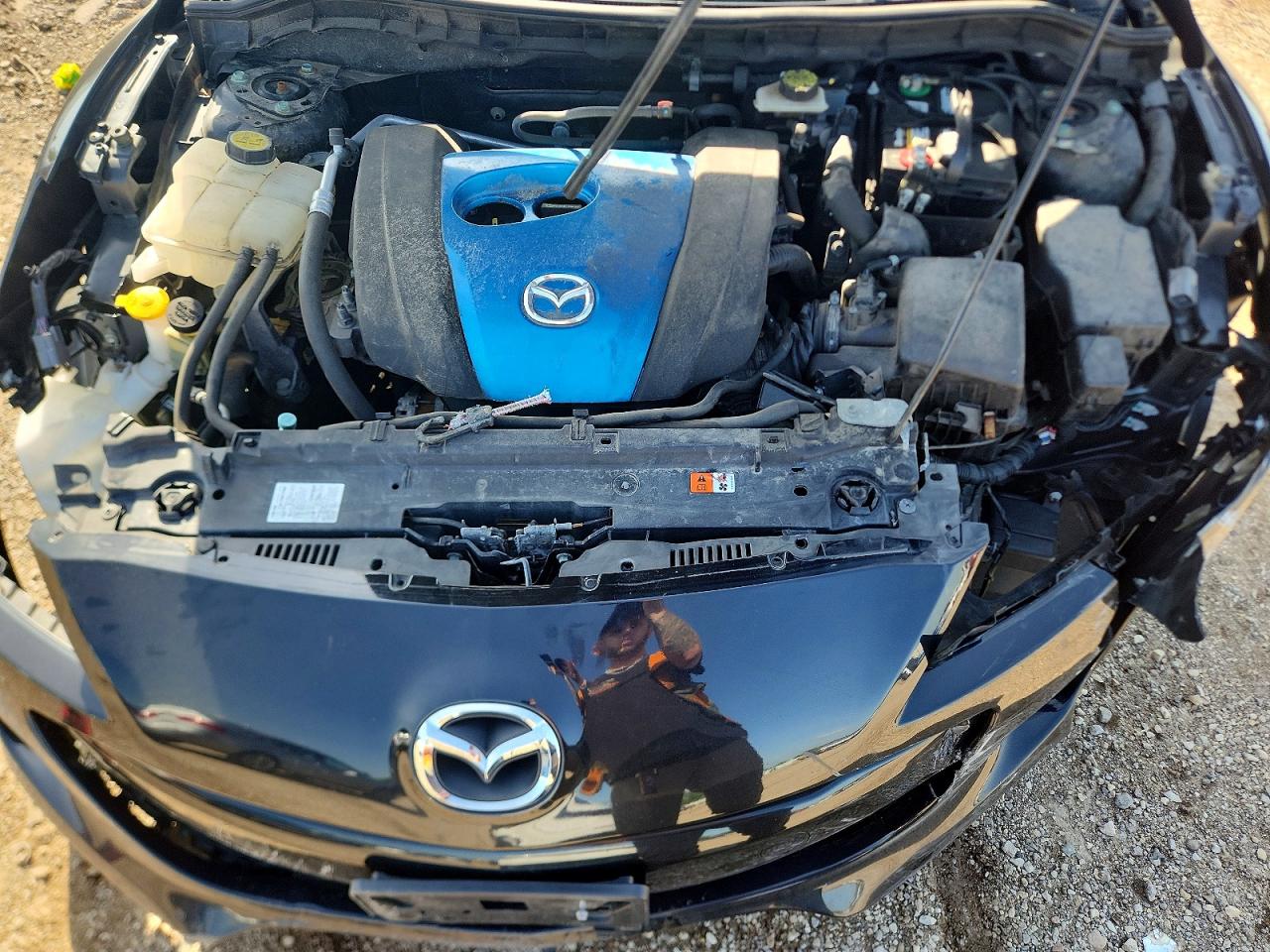 2013 MAZDA 3