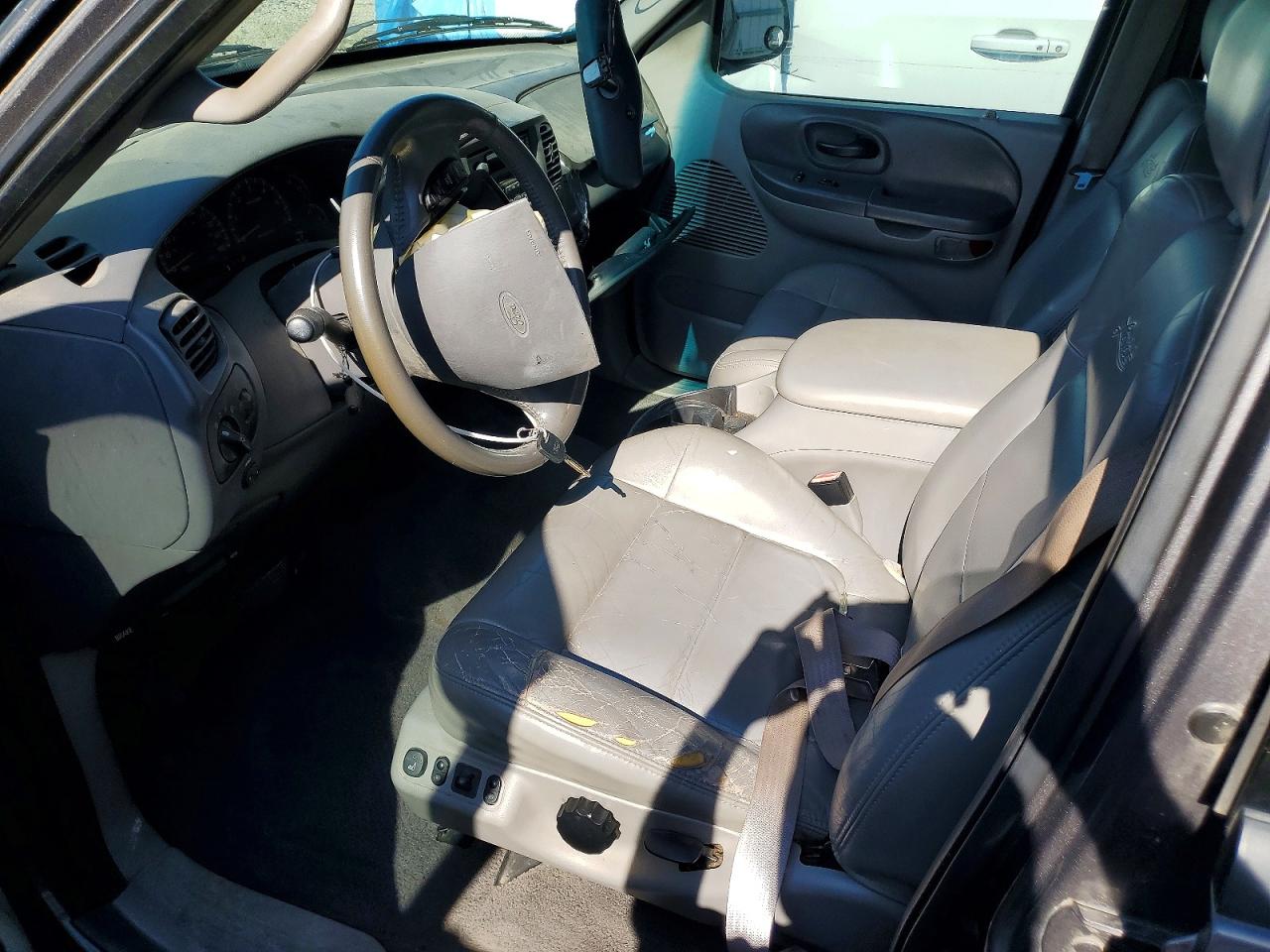 2002 FORD F150