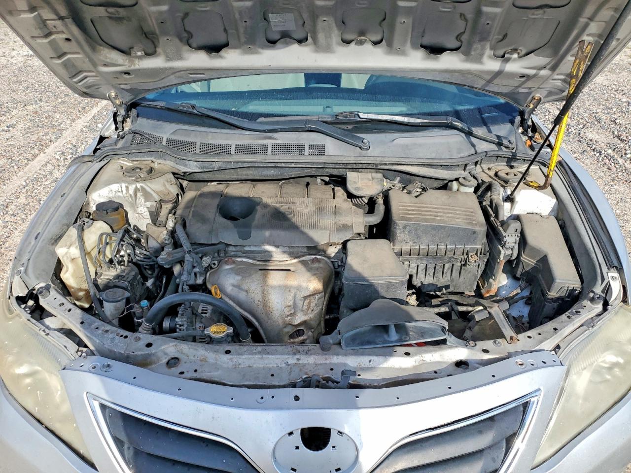 2011 TOYOTA CAMRY