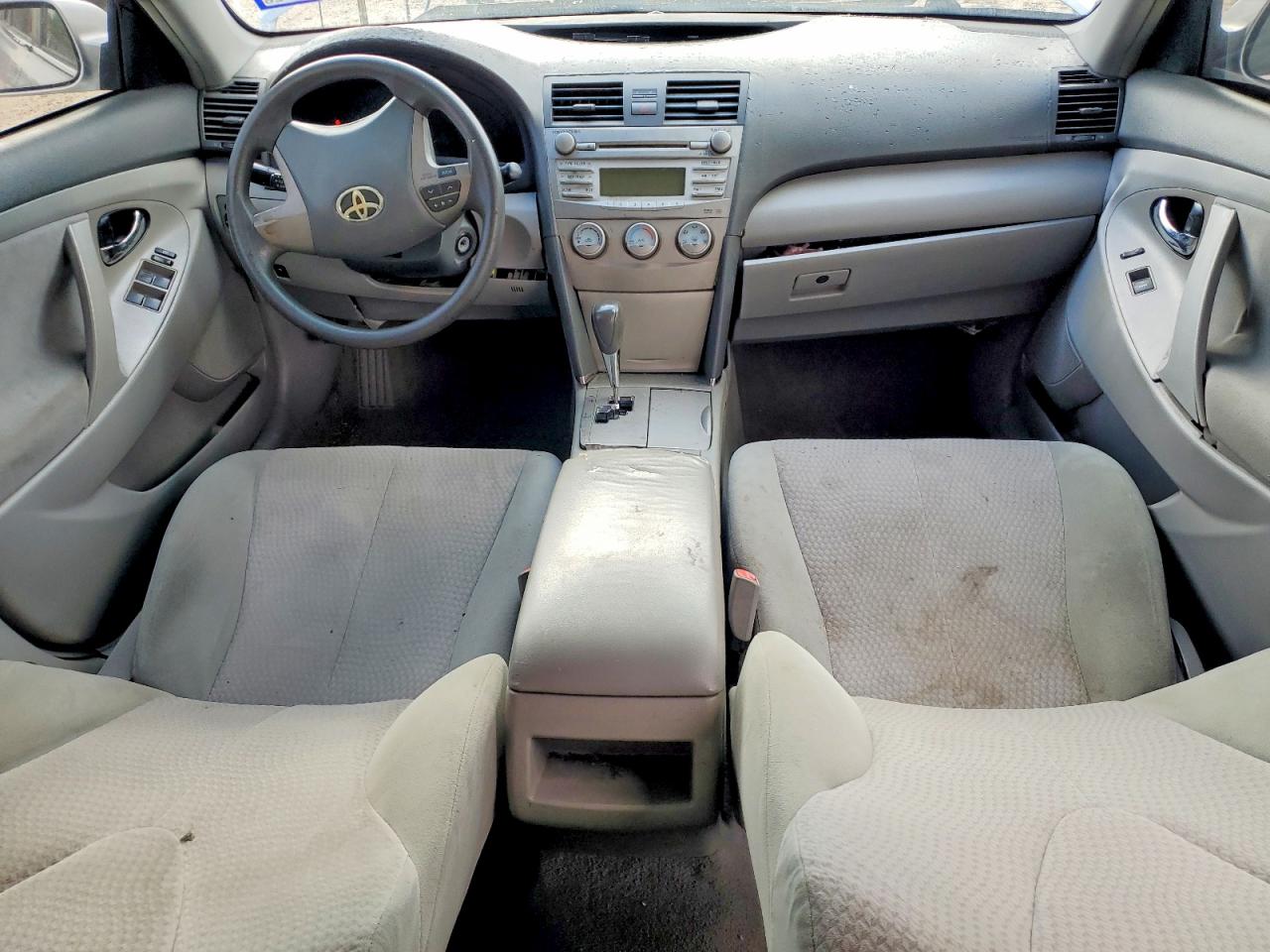 2011 TOYOTA CAMRY