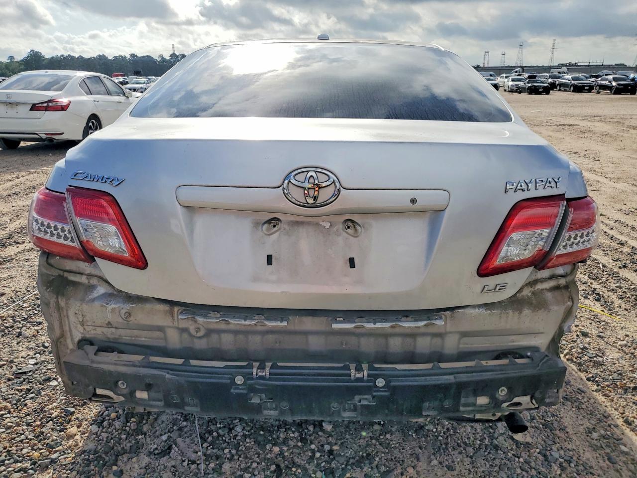 2011 TOYOTA CAMRY