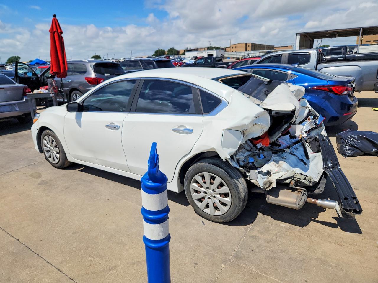 2017 NISSAN ALTIMA