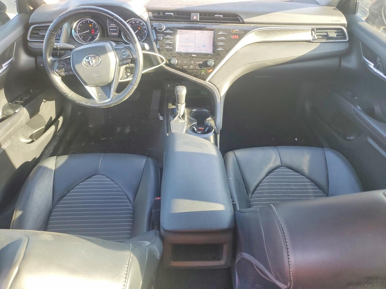 2020 TOYOTA CAMRY